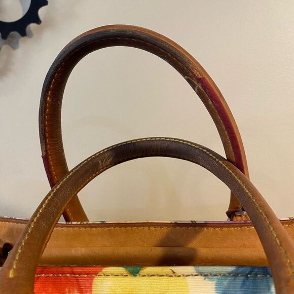 Vintage Dooney and Bourke Hibiscus Shoulder Bag & Wallet Set - Picture 2 of 15